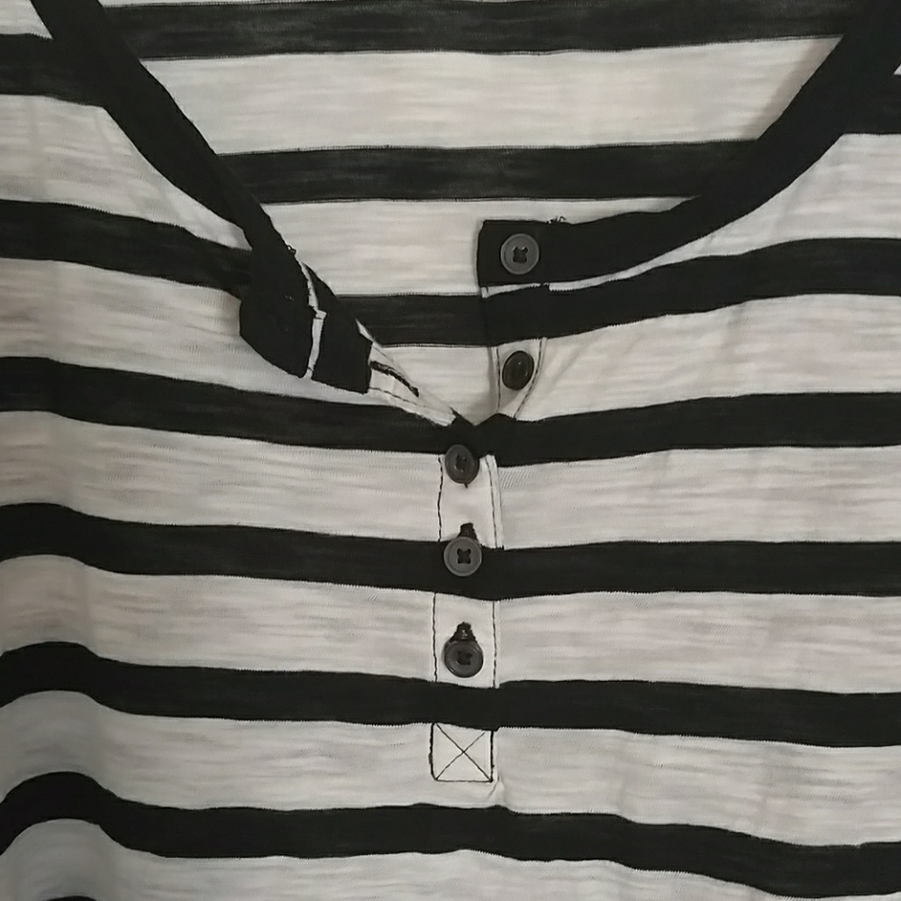 Express Top - Picture 3 of 4